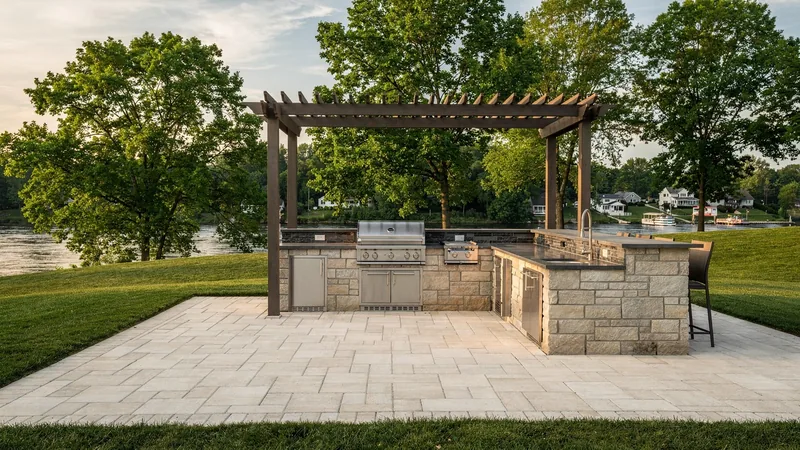 Outdoor kitchen build on a spacious lot near Napoleon, MO